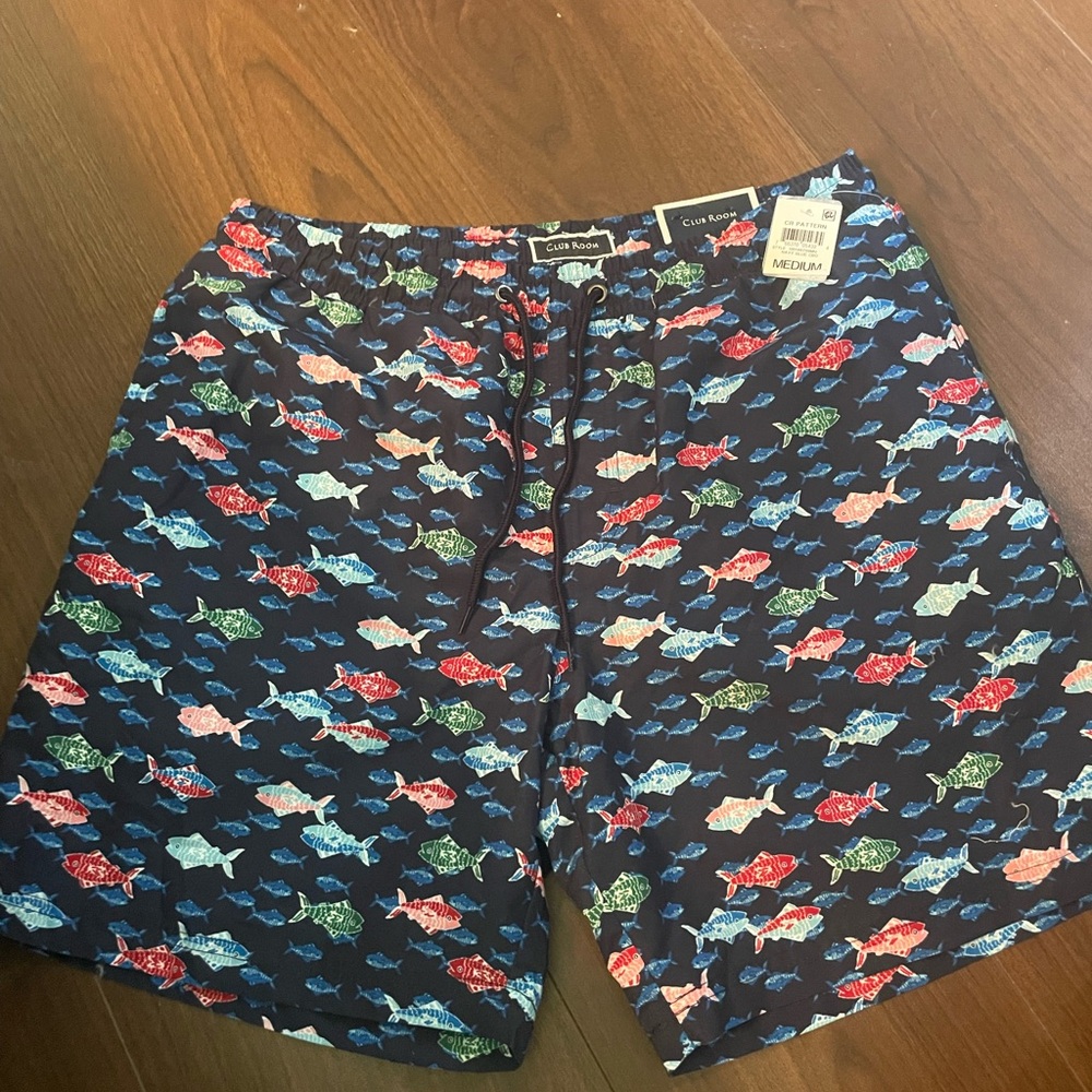 2 pcs. Club Room Multicolor Fish Pattern Swim Shorts M & Matching Shirt L NWT